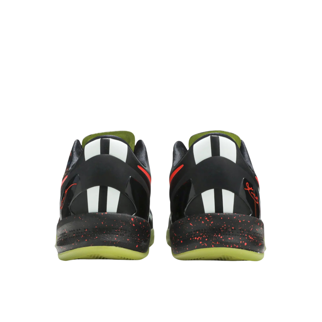 Nike Kobe 8 Christmas (2012)